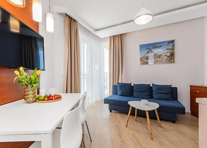 Mierzeja - Marina, Katy Rybackie, Przyjazne Zwierzetom, 100 M Od Zalewu Wislanego